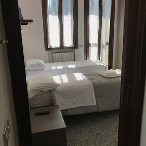 Apartment Con Bagno Mirjana